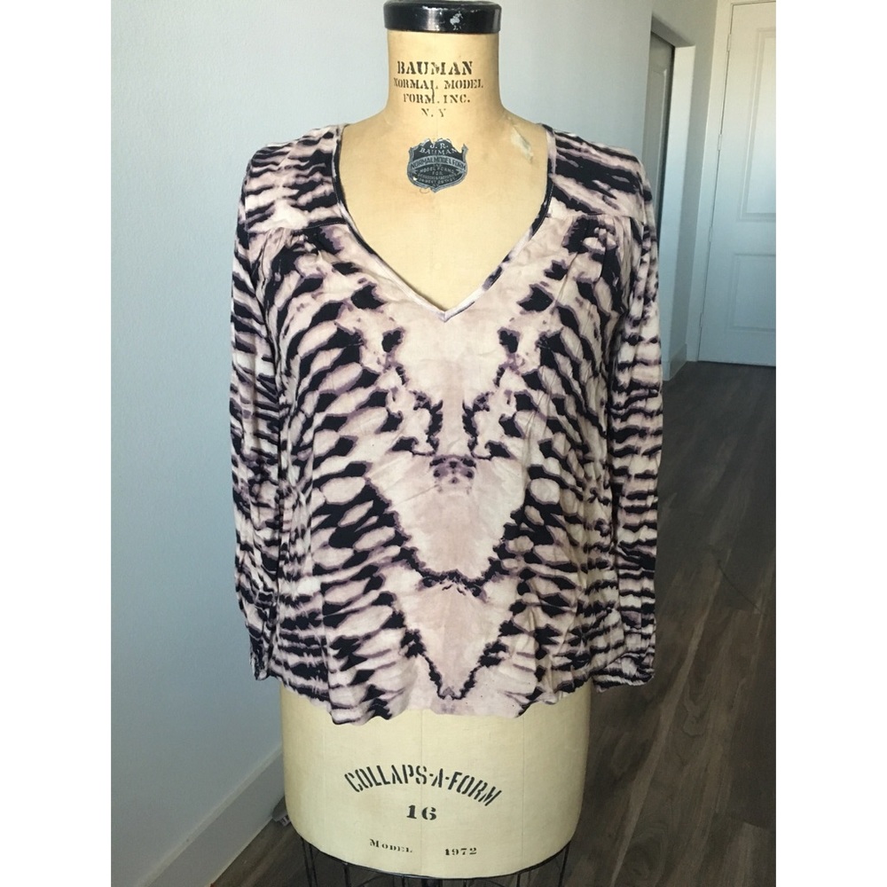 Billabong tie-dye top